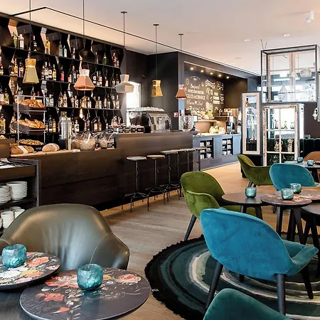 One Amsterdam-waterlooplein Hotel 3*