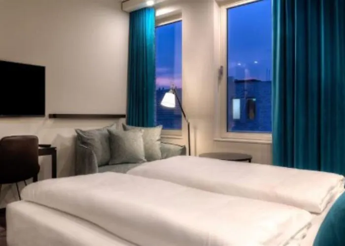 One Amsterdam-waterlooplein Hotel