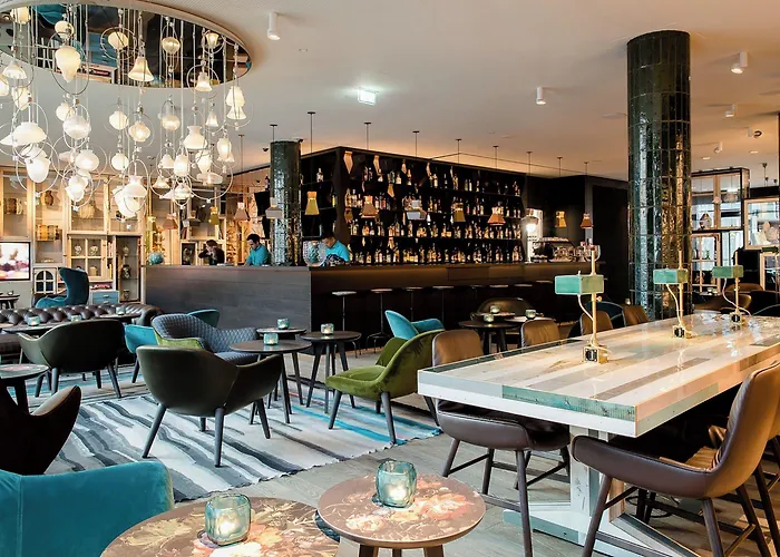 One Amsterdam-waterlooplein