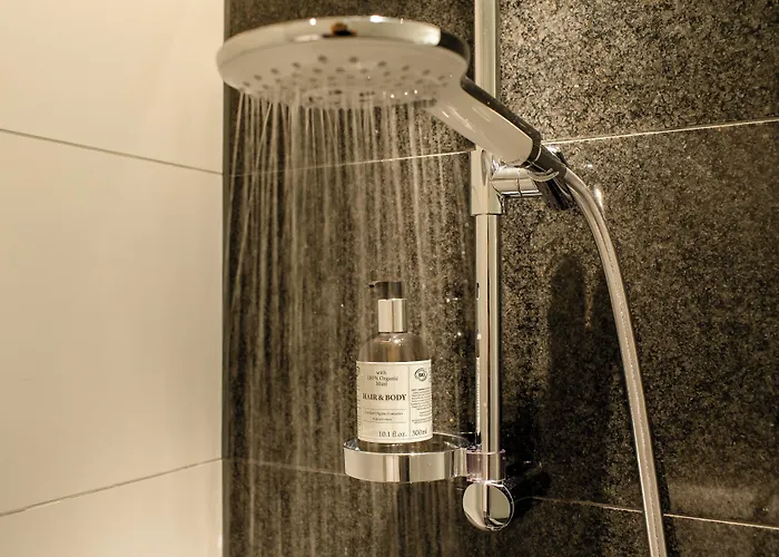 One Amsterdam-waterlooplein Amsterdam