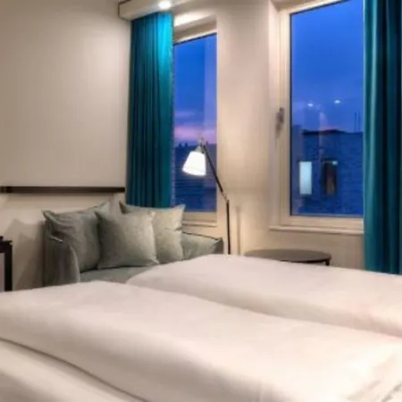 One Amsterdam-waterlooplein Hotel