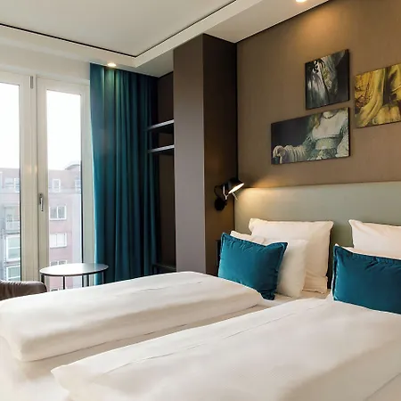 Otel One Amsterdam-waterlooplein