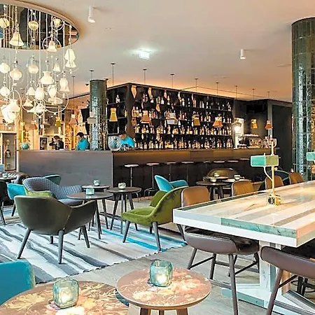 Otel One Amsterdam-waterlooplein