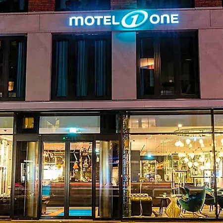 One Amsterdam-waterlooplein Otel 3*