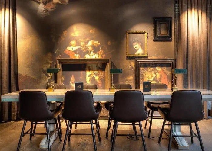 One Amsterdam-waterlooplein 3* Amsterdam