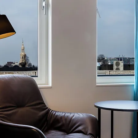 One Amsterdam-waterlooplein 3* Amsterdam